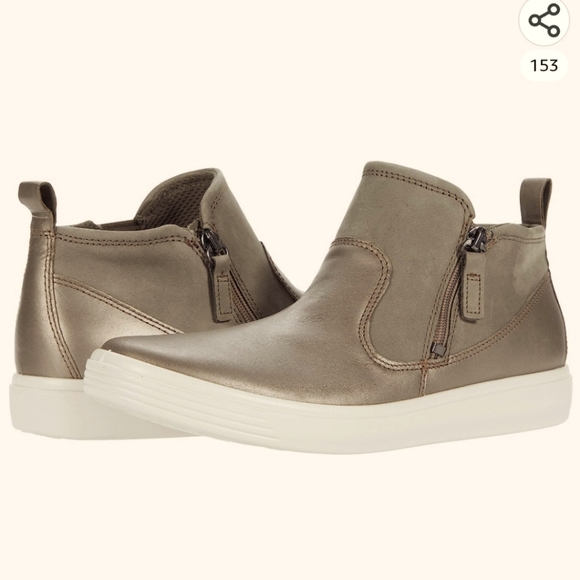 Ecco Shoes - ECCO Woman's soft classic bootie sneaker